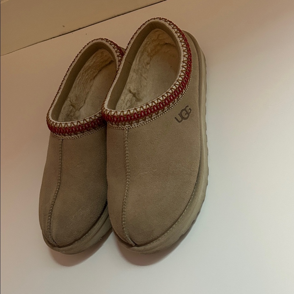 UGG Tasman Tan Suede Slippers with Red Trim